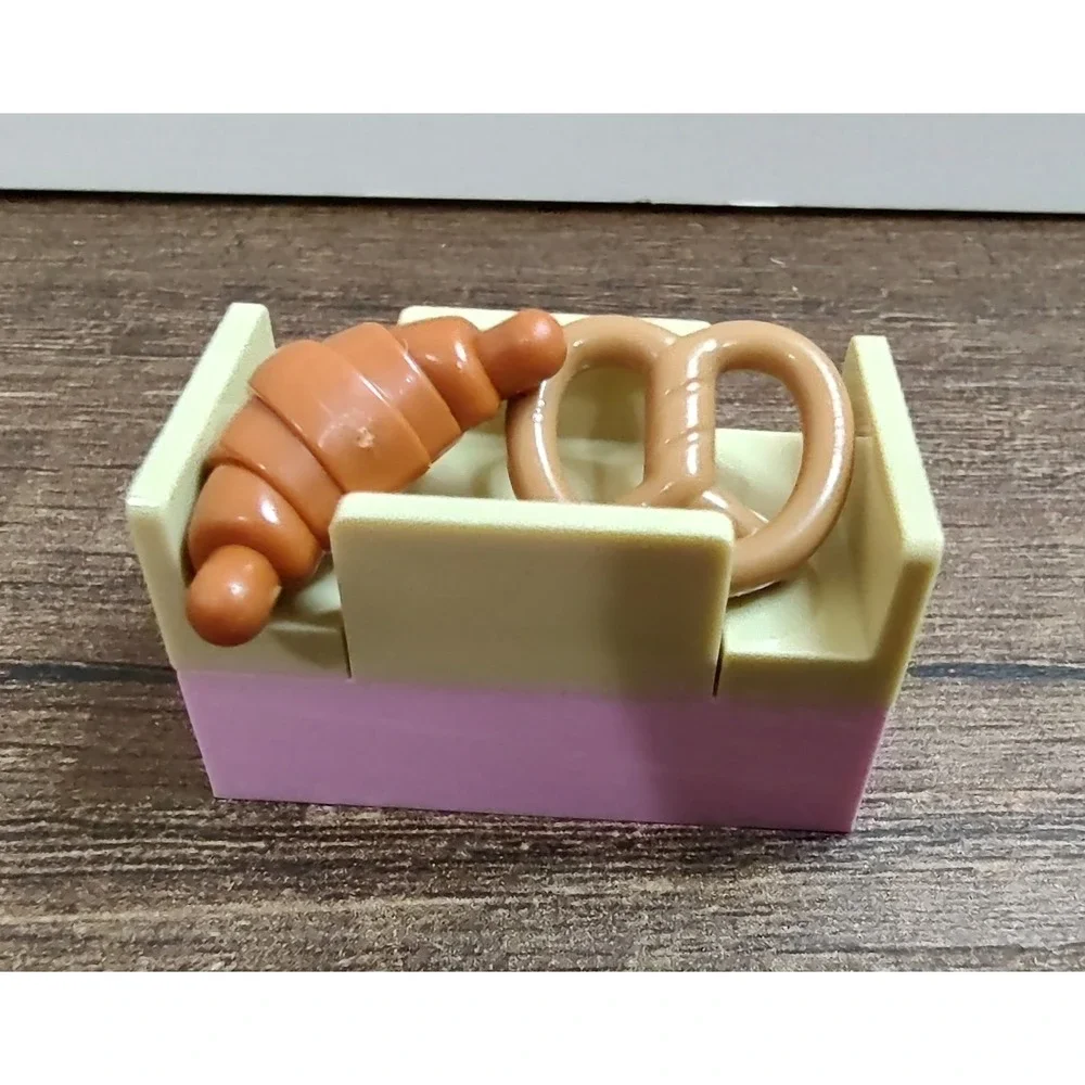 Lego Junior 10684 Supermarket Bakery Bin Grocery Store Display Pretzel Croissant